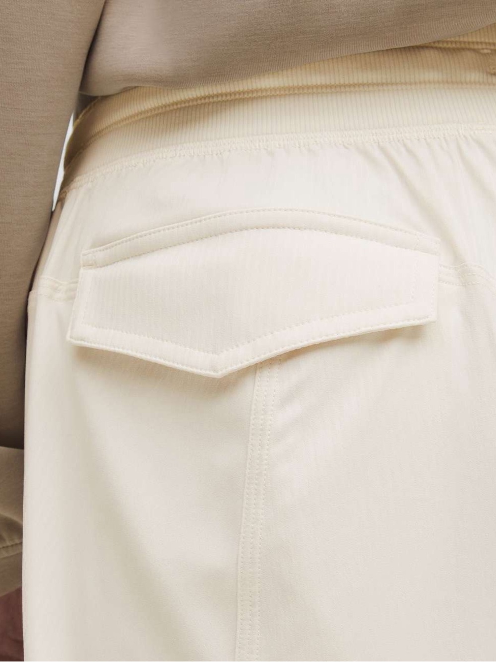 Lululemon Dance Studio Relaxed-Fit Mid-Rise Cargo Pant - Picture 7 of 8
